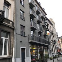 ブリュッセル南駅からは徒歩で5分10分くらい。