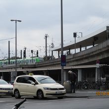 ケルン中央駅のタクシー