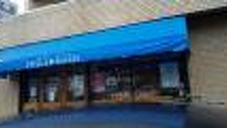 住宅街のケーキ屋