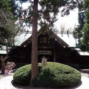 落ち着いた感じの神社