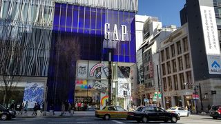 GAPフラッグシップ銀座