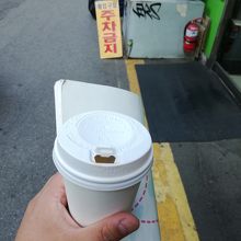 南大門市場の2ZCAFFEEdeコーヒー1500W