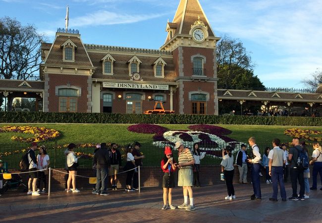 ディズニーランド鉄道 クチコミ アクセス 営業時間 ディズニーランド周辺 フォートラベル