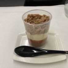 コンビニのスイーツの様です