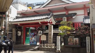 顔嵌めパネルがある