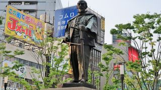 その街のヒーロー