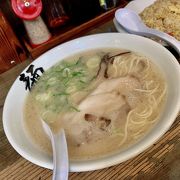 甘い系ラーメン！辛子高菜と一緒にね。