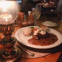 サムズ バイ ザ シー 泡瀬店