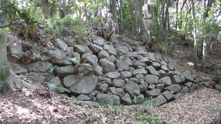 三好長慶公の居城でした