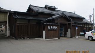 長野・松本間の中間駅