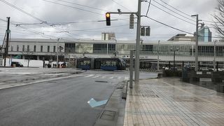 富山駅：あいの風とやま鉄道の駅