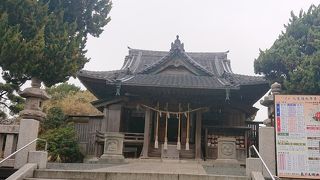 喉の神社として人気