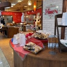 店舗外観の様子です。