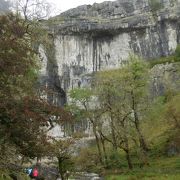 マラムを代表する絶景。下から、上から楽しもう。