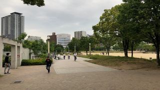都心の広い公園！