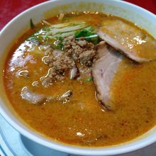 叉焼担々麺。呑んだ後にも最適