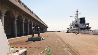 「北防波堤ドーム」　稚内港　開運1