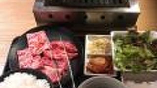 ランチに焼肉をする