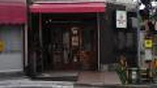 ボリューム満点のバーガー