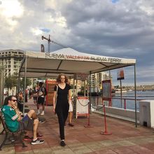 スリーマの乗り場