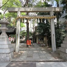 名古屋の栄、広小路通り沿いにある…