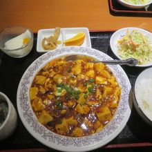 麻婆豆腐定食を食べました
