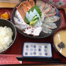 魚屋さんの刺身定食 By くまきち 竹野鮮魚のクチコミ フォートラベル