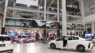 パレットタウンにある、トヨタのテーマパーク