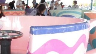 みんなで楽しくティーパーティ