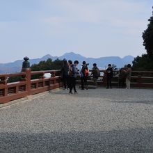 本殿前の展望台