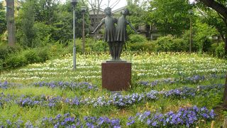 特に観光客が来るような公園ではなく、地域密着な公園です。