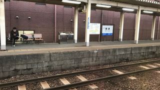 JR城端線砺波駅