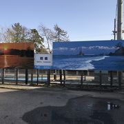 JR氷見線雨春駅：北アルプス立山連峰の眺め