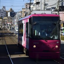 専用軌道区間を悠々