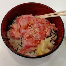 まぐろのすき身丼