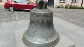 ワルシャワ聖ヨハネ大聖堂の裏手に