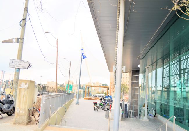 Jerusalem Yitzhak Navon railway station