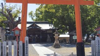 街中の神社さん