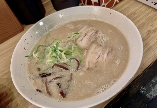 獣系な豚骨臭がお好きな方には良いかもね～