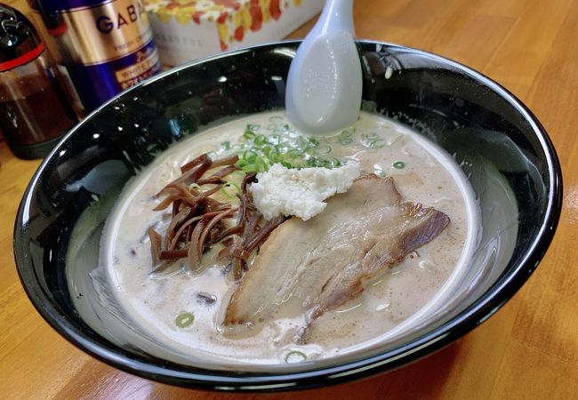 「どろラーメン」衝撃的な美味しさやった。