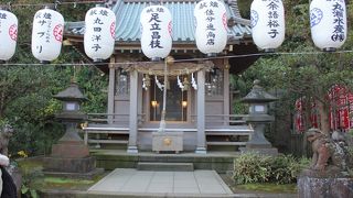 江島神社の境内末社