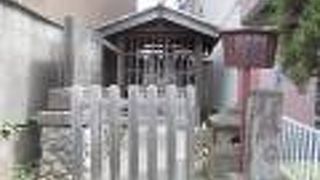 東武東上線常盤台駅から南西のエリアにあります。