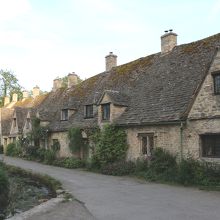 Bibury　アーリントン・ロウ