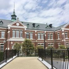 立派な建物です。