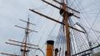 現存する唯一の鉄製の船で重要文化財