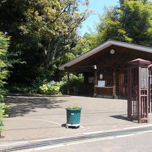 入り口の様子です。