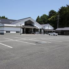 吉川公民館と重森三玲記念館