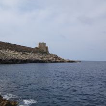 シュレンディ・タワーが見えます。 