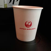 以前配られていたこのタイプのカップドリンクは休止です。