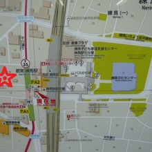 大鳥神社は、練馬駅前の千川通りから南側に入った場所にあります